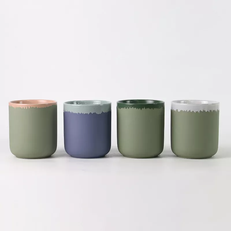 Bougeoir en céramique avec finition de couleur naturelle